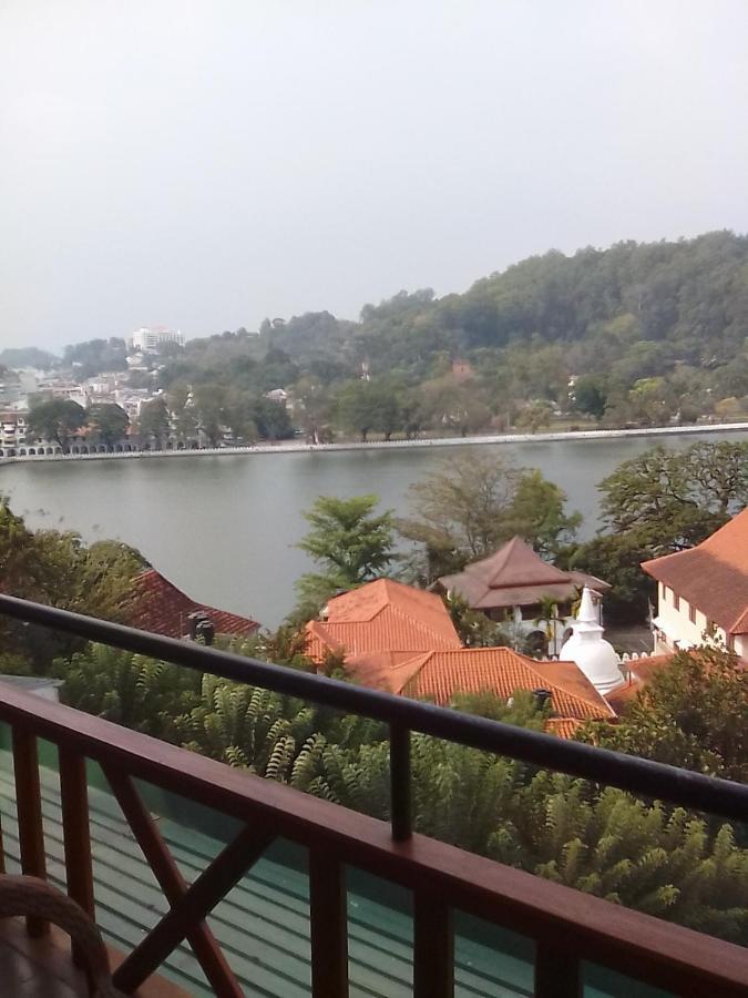 Heaven Seven Kandy Ngoại thất bức ảnh
